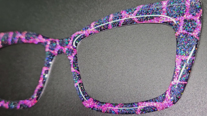 Pink & Black Glitter Giraffe Print Topper – Real Holographic Glitter